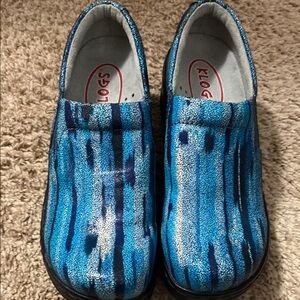 Klogs women  Slip-On Shoes in excellent condition
